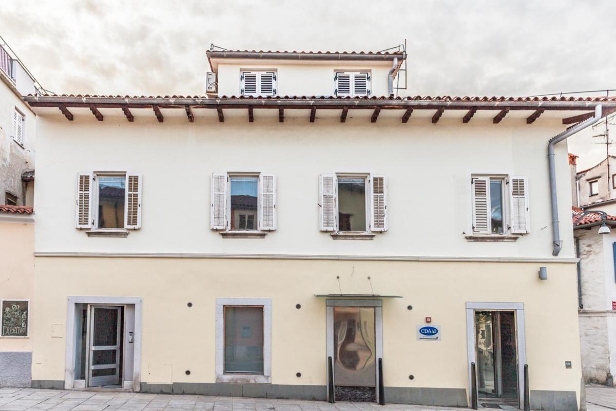 Apartment Evita In The Old Center Of Sunny Koper Luaran gambar